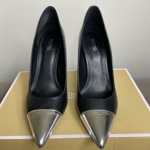 Michael Kors KeKe Pumps